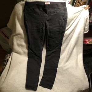 🖤LEI Stretch black Jeggings